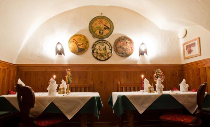 Hotel Gasthof Mitteregger - Beste Lage In Капрун Екстериор снимка